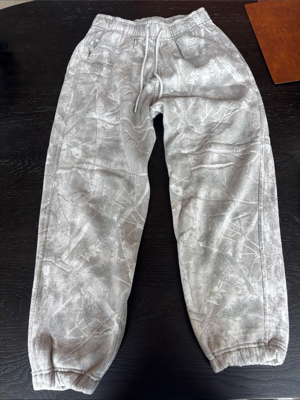 Abercrombie & Fitch Light Gray Camouflage-Print Joggers